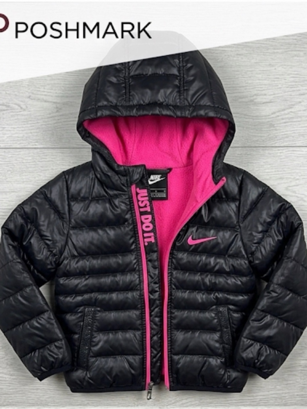 Nike Kids Puffer Jacket in Black and Pink